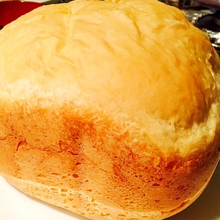 小麦粉と粉ミルクとオリーブオイルのヘルシー食パン